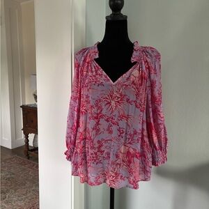 Gilner Farrar lavender and pink toile printed lightweight blouse S